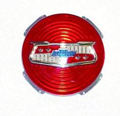 1958 SPINNER WHEEL EMBLEM, RED