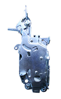 1965-1966 DOOR LATCH, RIGHT