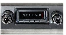 1965 RADIO MODEL 740